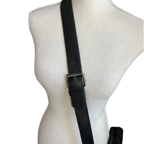 Sondra Roberts Black woven crossbody purse faux leather everyday scandi girl - Picture 4 of 10